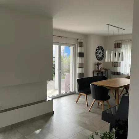Traumhaftes Einfamilienhaus *